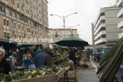 roma-pietralata-mercato-via-giuseppe-stefanini-foto-storica-anni70-colorizzata-02
